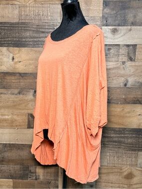 Free People We The Free Women's Orange OS Short Sleeve Tee Shirt Large L TEP 112